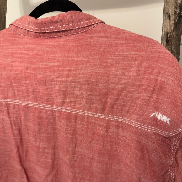 Mountain Khakis Linen Short Sleeve Button Up - Picture 4 of 4